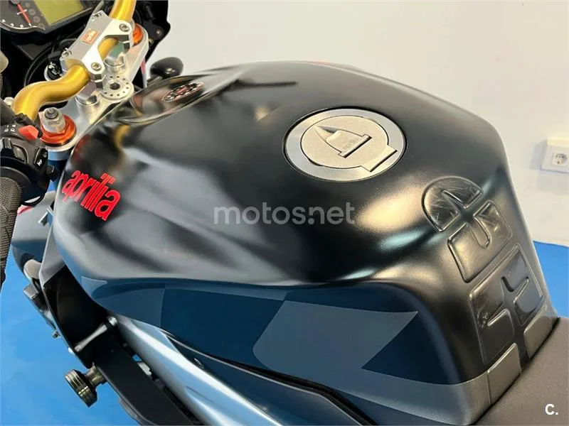 Aprilia Tuono 1000 R – Vista 45