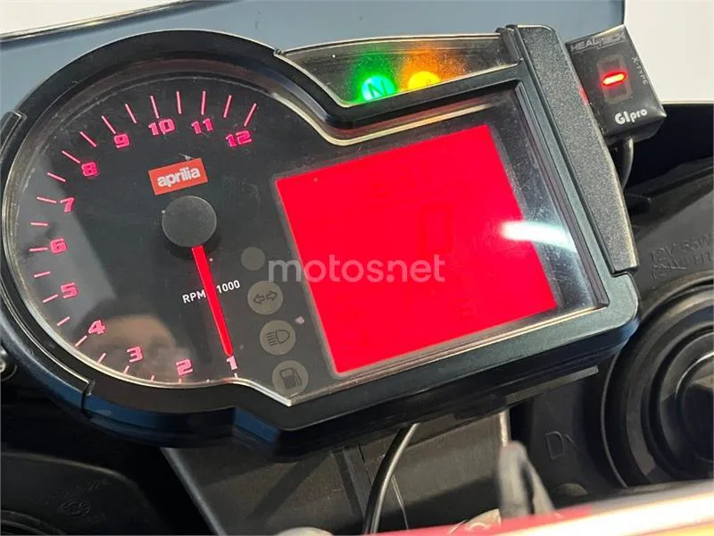 Aprilia Tuono 1000 R – Vista 47