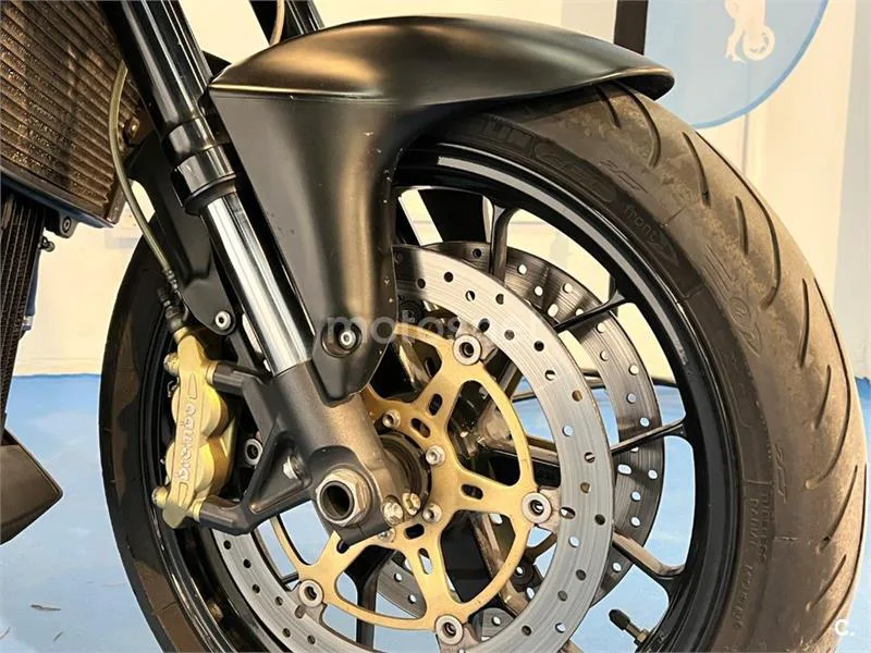 Aprilia Tuono 1000 R – Vista 7