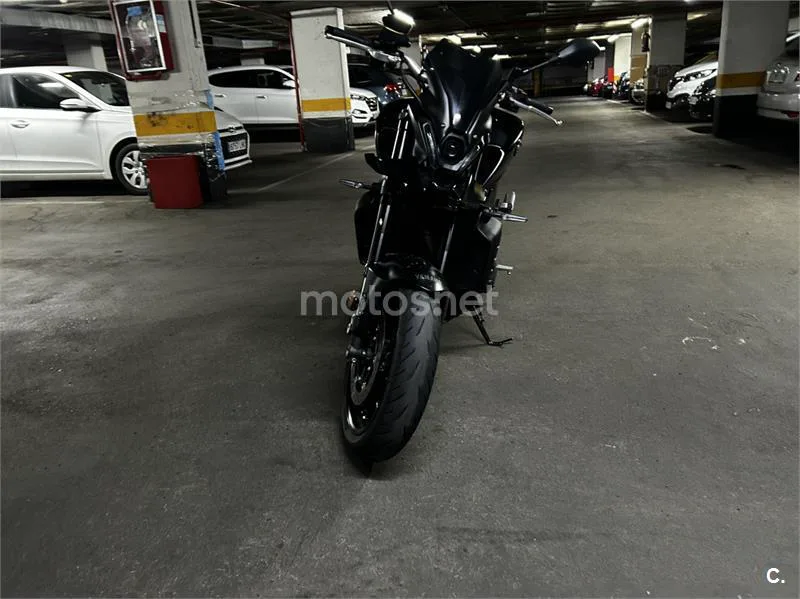 Yamaha MT-09 – Vista 2