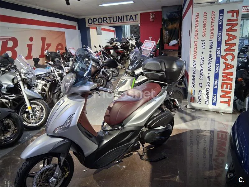 Piaggio Beverly – Vista 22