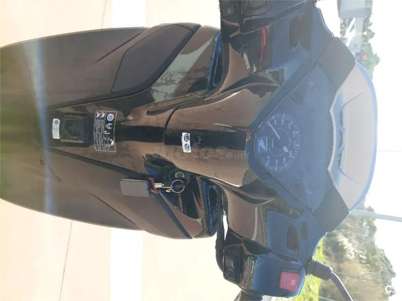 Honda SH300i – Vista 7