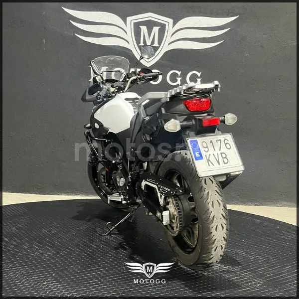 Suzuki V-Strom 650 – Vista 10