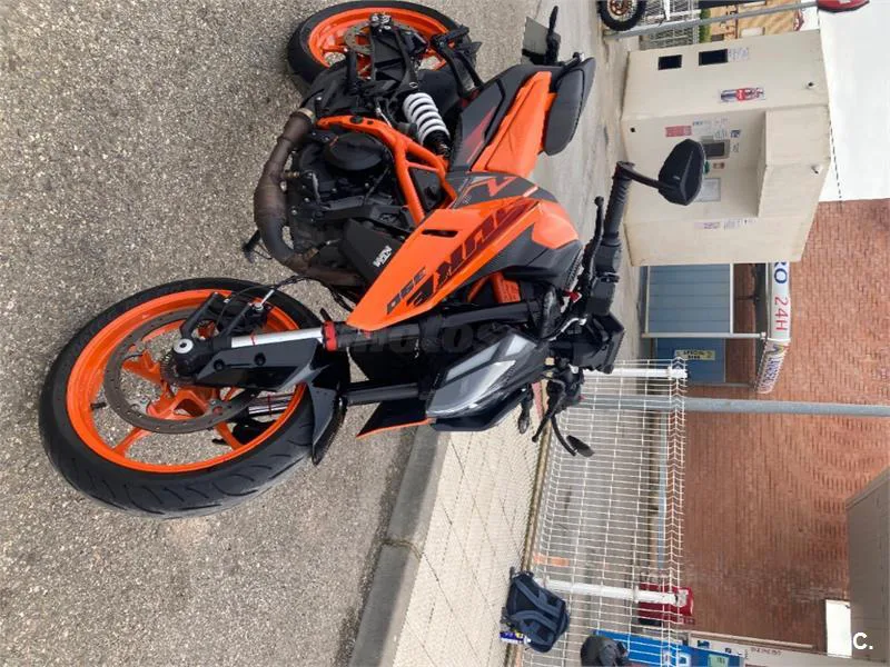 KTM 390 – Vista 2