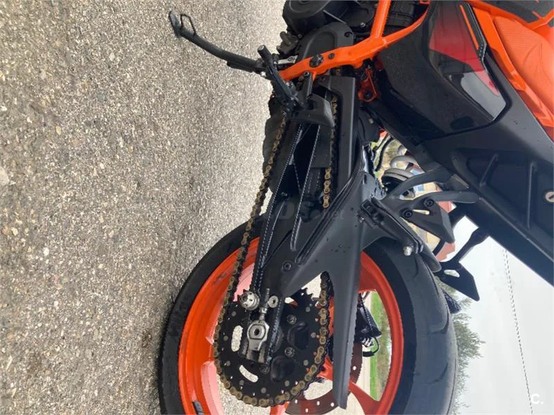 KTM 390 – Vista 6