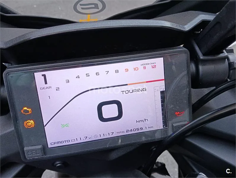 CFMOTO 650 GT – Vista 3