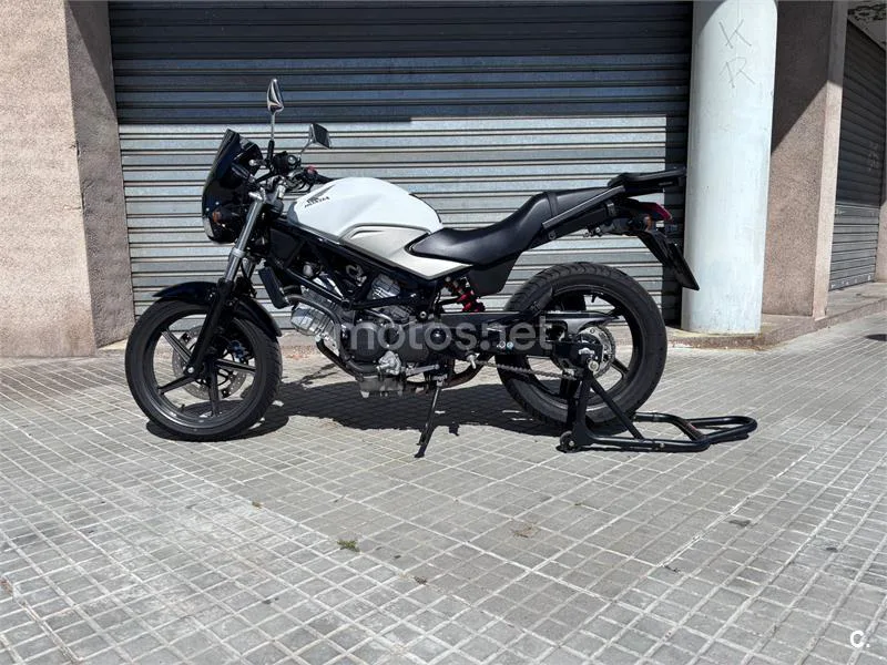 Honda VTR 250 2600 € 2010 Barcelona - 1