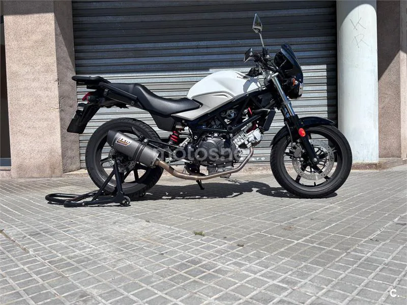 Honda VTR 250 – Vista 3