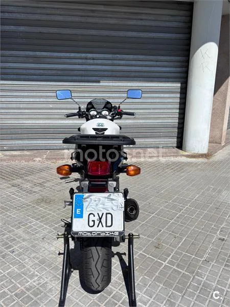 Honda VTR 250 – Vista 4