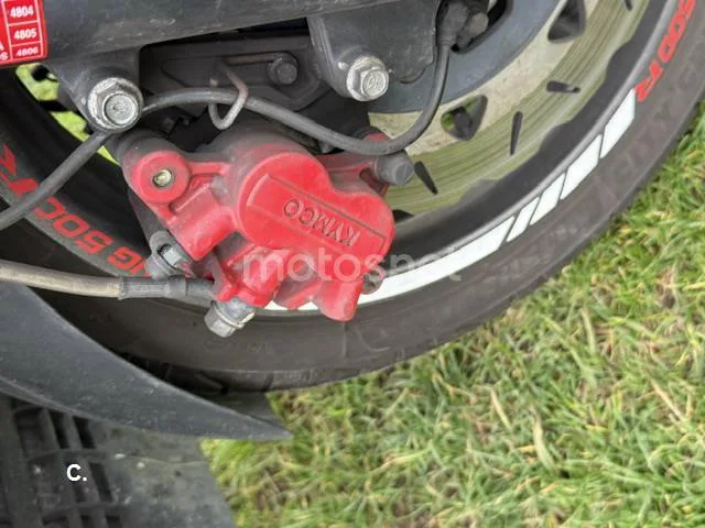 Kymco Xciting 500 R – Vista 16