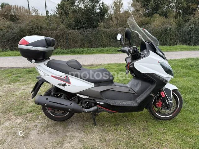 Kymco Xciting 500 R – Vista 7