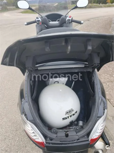 Piaggio MP3 400 – Vista 7