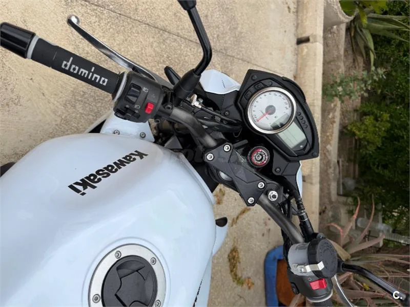 Kawasaki Z 750 – Vista 2