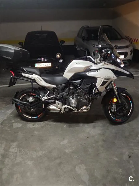 Benelli TRK 502 – Vista 8