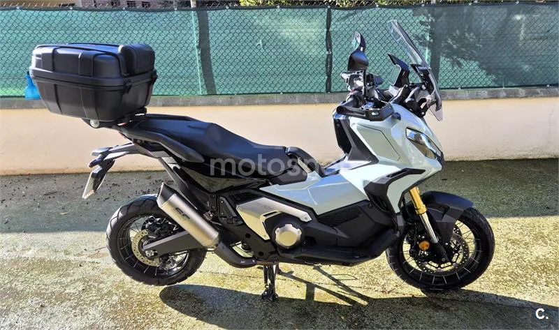 Honda X-ADV – Vista 3