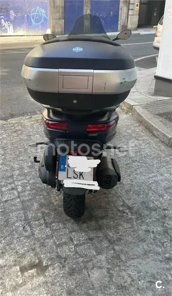 Piaggio MP3 – Vista 7