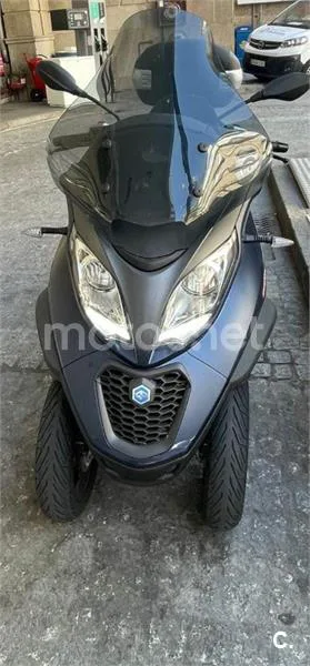 Piaggio MP3 – Vista 8