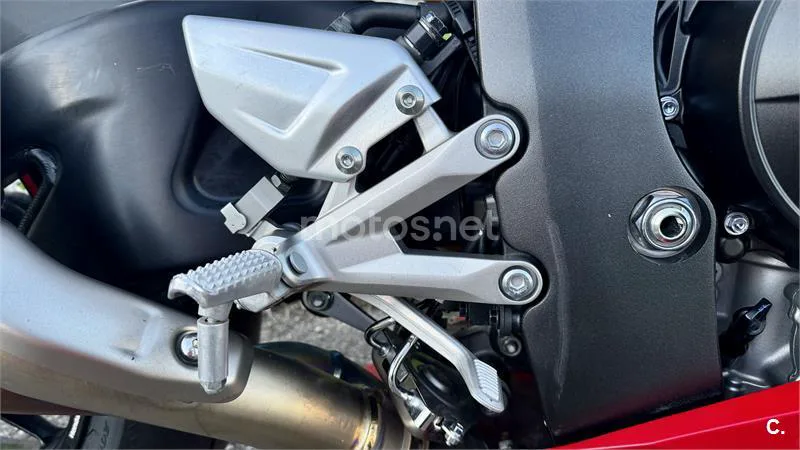 Honda CBR 1000 RR-R Fireblade SP – Vista 17