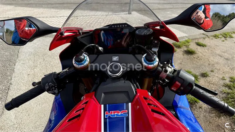 Honda CBR 1000 RR-R Fireblade SP – Vista 3