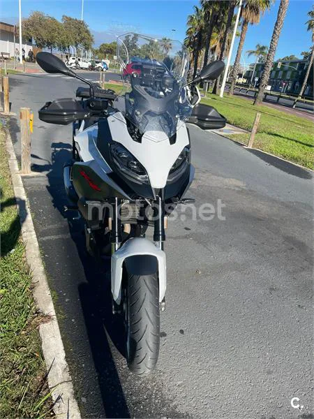 BMW F 900 XR – Vista 6