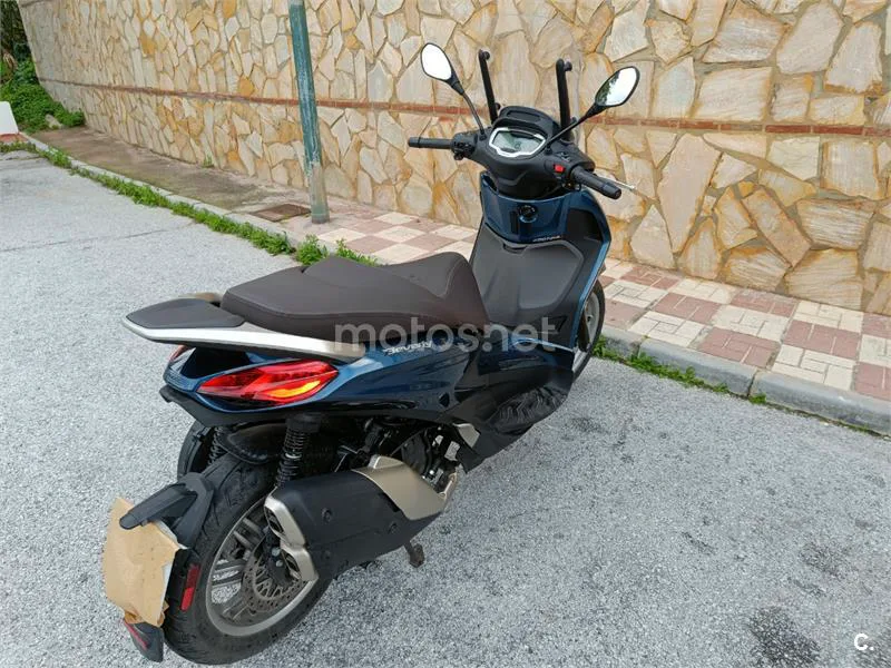Piaggio Beverly – Vista 3