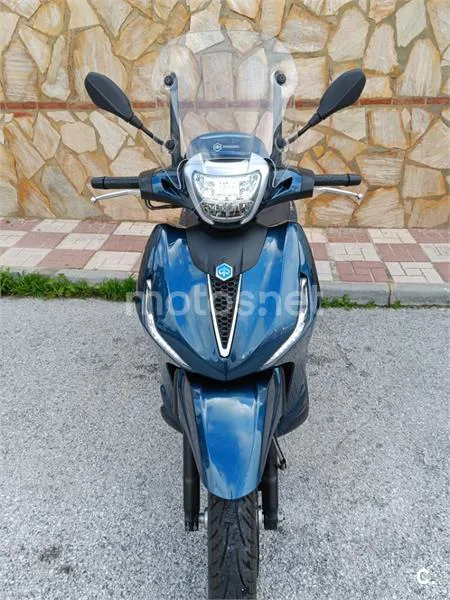 Piaggio Beverly – Vista 4