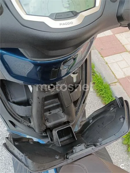 Piaggio Beverly – Vista 5