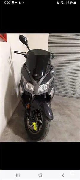 Kymco Grand Dink 300 – Vista 4