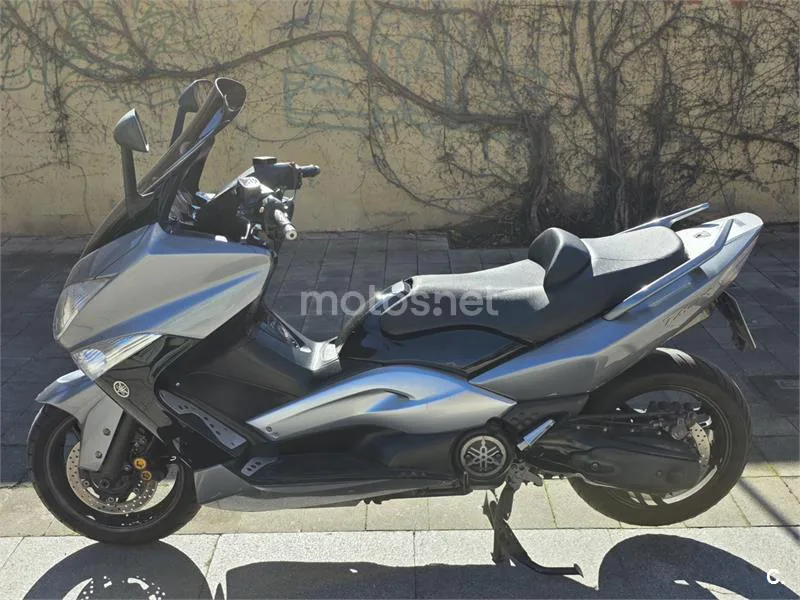 Yamaha TMAX 500 – Vista 4