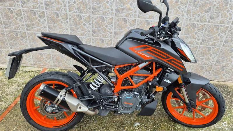 KTM 125 – Vista 5