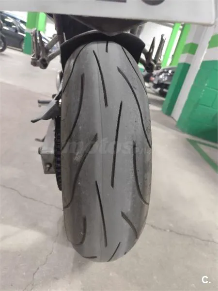 Yamaha FZ6 S – Vista 4