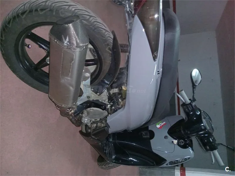 Honda SH125i – Vista 4