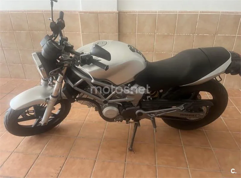 Honda VTR 250 1790 € 2001 Almería - 2