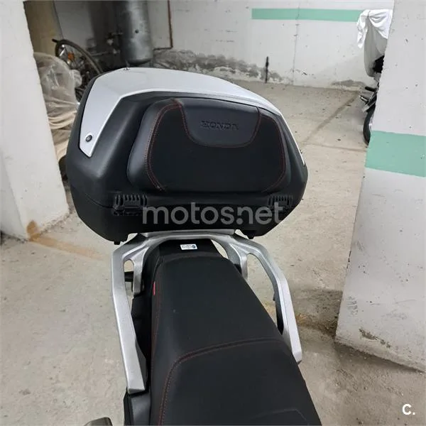 Honda XL 750 Transalp – Vista 6