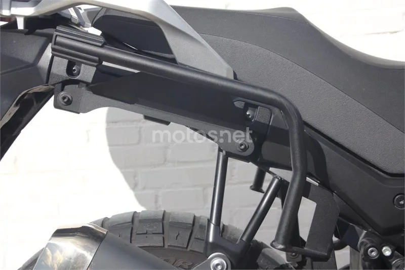 Suzuki V-Strom 650 – Vista 13