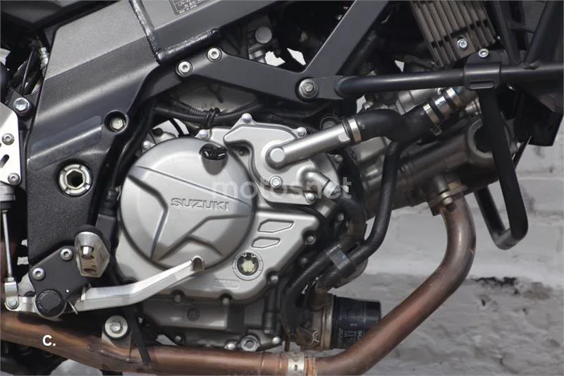 Suzuki V-Strom 650 – Vista 4