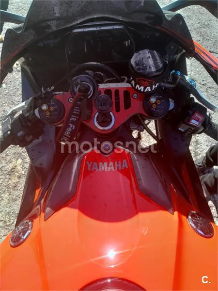 Yamaha R1 – Vista 11