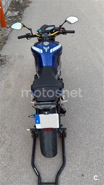 Yamaha MT-09 – Vista 5