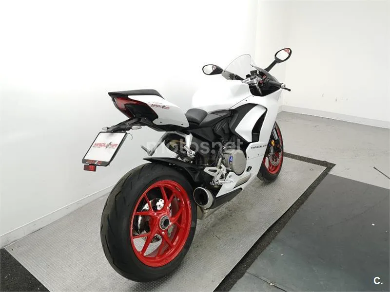 Ducati Panigale V2 – Vista 4