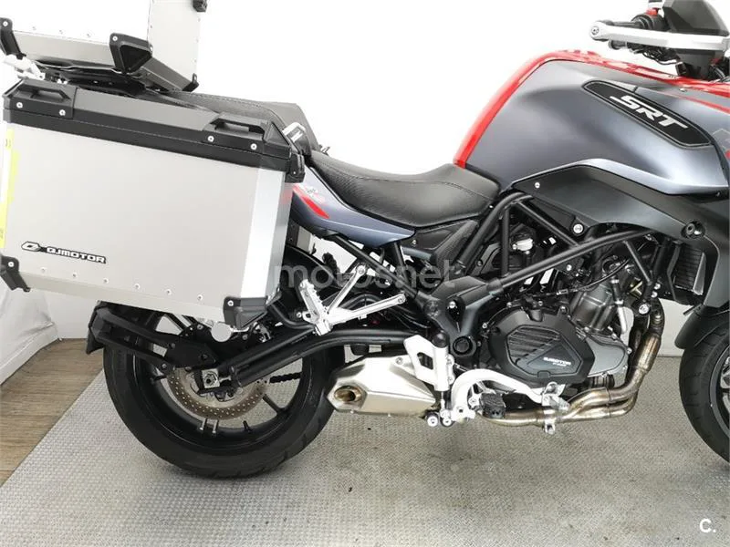 QJ Motor SRT 550 – Vista 5