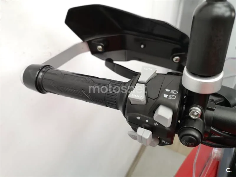 QJ Motor SRT 550 – Vista 9