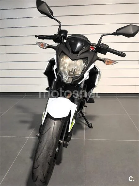 Kawasaki Z125 – Vista 3