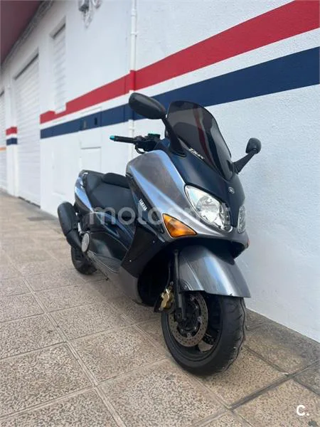 Yamaha TMAX 500 – Vista 4