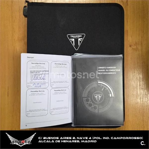 Triumph Speed Triple – Vista 12