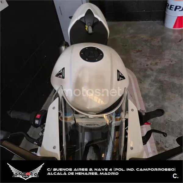 Triumph Speed Triple – Vista 6