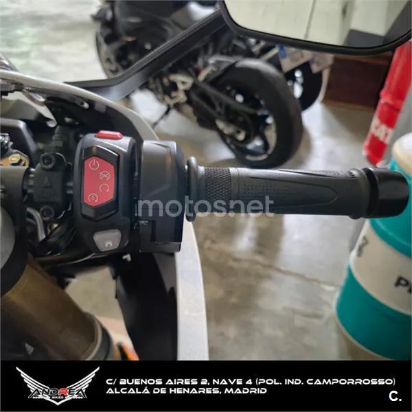 Triumph Speed Triple – Vista 10