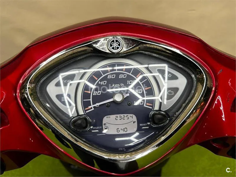 Yamaha D'elight 125 – Vista 7