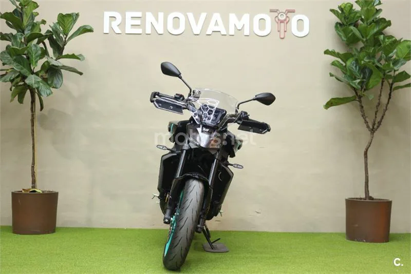 Yamaha MT-09 – Vista 5