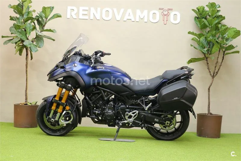 Yamaha Niken – Vista 4
