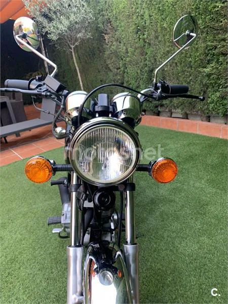 Yamaha SR 250 Special – Vista 12